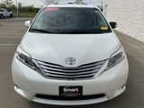 Used 2017 Toyota Sienna Limited image 2