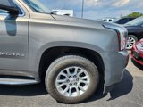 Used 2019 GMC Yukon XL SLT image 3