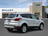 Used 2019 Ford Escape SE image 2