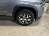 Certified 2022 GMC Acadia SLE w/ Driver Convenience Package image 6