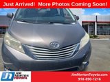 Used 2013 Toyota Sienna XLE image 6