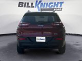 Used 2016 Jeep Cherokee Latitude image 4