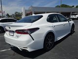 Used 2023 Toyota Camry SE image 3