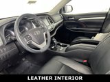 Used 2016 Toyota Highlander XLE image 4