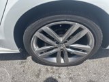 Used 2018 Volkswagen Passat 2.0T R-Line w/ R-Line Lighting Package image 3