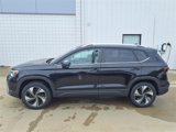 New 2025 Volkswagen Taos SE image 2