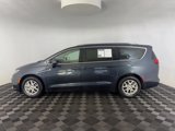 Used 2021 Chrysler Pacifica Touring-L image 6