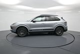 Certified 2023 Porsche Cayenne image 2