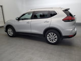 Used 2018 Nissan Rogue SV image 3