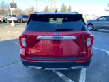 Used 2021 Ford Explorer XLT w/ Equipment Group 202A image 4