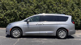 Used 2018 Chrysler Pacifica Touring-L image 4