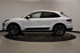 Certified 2021 Porsche Macan image 2
