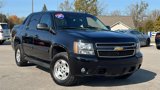 Used 2012 Chevrolet Avalanche LT image 2