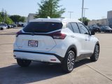 Used 2023 Nissan Kicks SV image 3