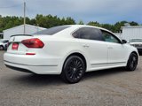 Used 2017 Volkswagen Passat 1.8T SE image 5