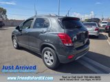 Used 2018 Chevrolet Trax LT w/ LT Convenience Package image 3