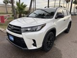 Used 2019 Toyota Highlander XLE image 3