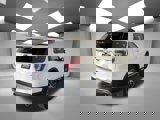 Used 2016 Ford Explorer XLT image 3