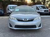 Used 2014 Toyota Camry LE image 2