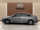 Certified 2024 Hyundai Elantra SE image 3
