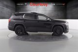 Used 2020 GMC Acadia SLT w/ Driver Alert Package II image 2