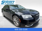 Used 2016 Chrysler 300 Limited image 3