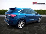 Used 2020 Ford Escape Titanium image 3