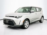 Used 2023 Kia Soul LX image 3