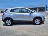 Used 2016 Chevrolet Trax LS image 2