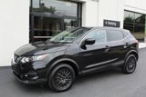 Used 2020 Nissan Rogue Sport S image 2