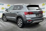 Certified 2022 Volkswagen Taos SE image 4