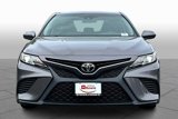 Used 2018 Toyota Camry SE w/ Moonroof Package image 3