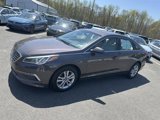 Used 2015 Hyundai Sonata SE image 3