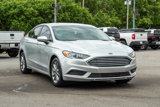 Used 2017 Ford Fusion SE w/ Fusion SE Technology Package image 2