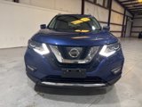 Used 2017 Nissan Rogue SL w/ SL Premium Package image 2