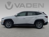 New 2025 Hyundai Tucson SE image 4