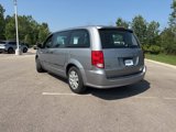 Used 2015 Dodge Grand Caravan American Value Package w/ UConnect Hands-Free Group image 5