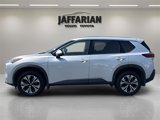 Used 2021 Nissan Rogue SV w/ Premium Package image 3