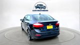 Used 2018 Ford Fiesta SE image 3