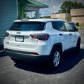Used 2023 Jeep Compass Sport image 4