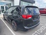 Used 2018 Chrysler Pacifica Touring Plus w/ S Appearance Package image 5