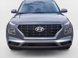 Used 2024 Hyundai Venue SE image 2