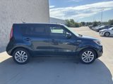 Used 2018 Kia Soul + image 6