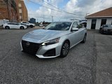 Used 2023 Nissan Altima 2.5 SV image 2