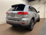 Used 2017 Jeep Grand Cherokee Limited image 2