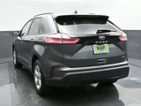 Used 2024 Ford Edge SE image 4