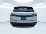 Used 2023 Lincoln Nautilus Reserve image 5