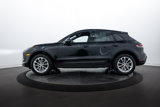 Certified 2025 Porsche Macan image 2