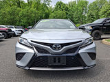 Used 2018 Toyota Camry XSE image 2