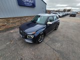 Used 2021 Hyundai Venue image 2
